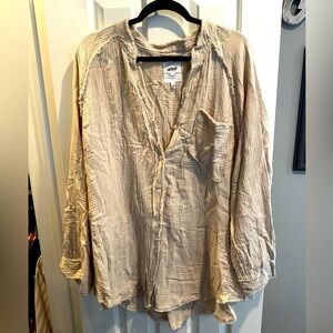 Aerie Pool-To-Party Cover Up Shirt size L lightly used